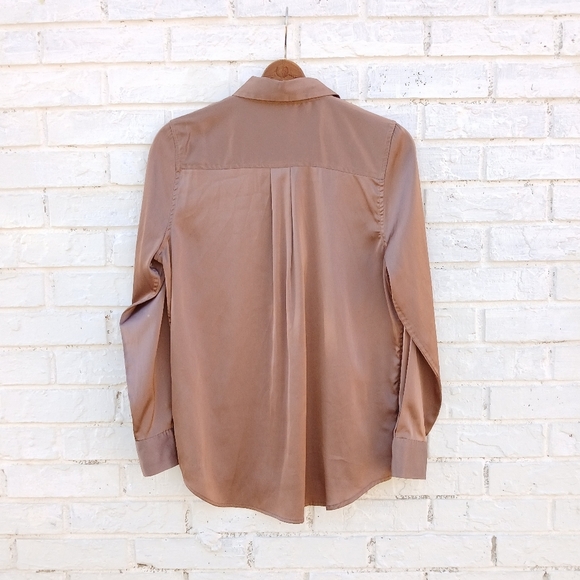 Equipment Satin Button Down Shirt XS Taupe - Picture 5 of 5